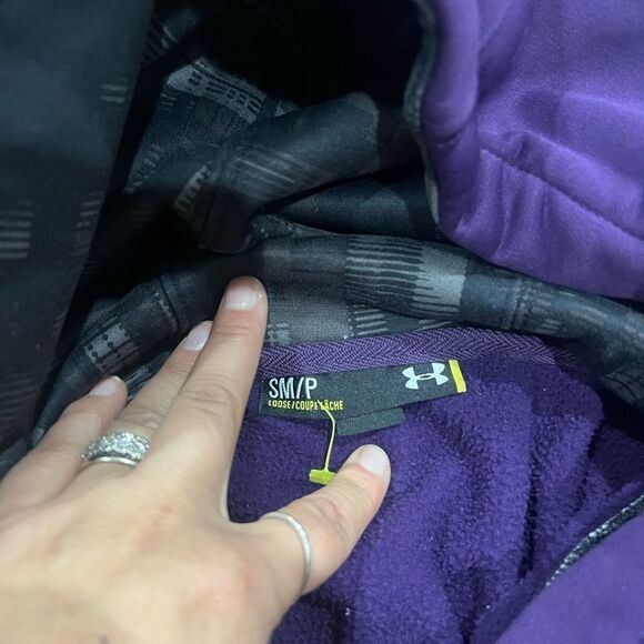 Under Armour Hoodie - Picture 2 of 4